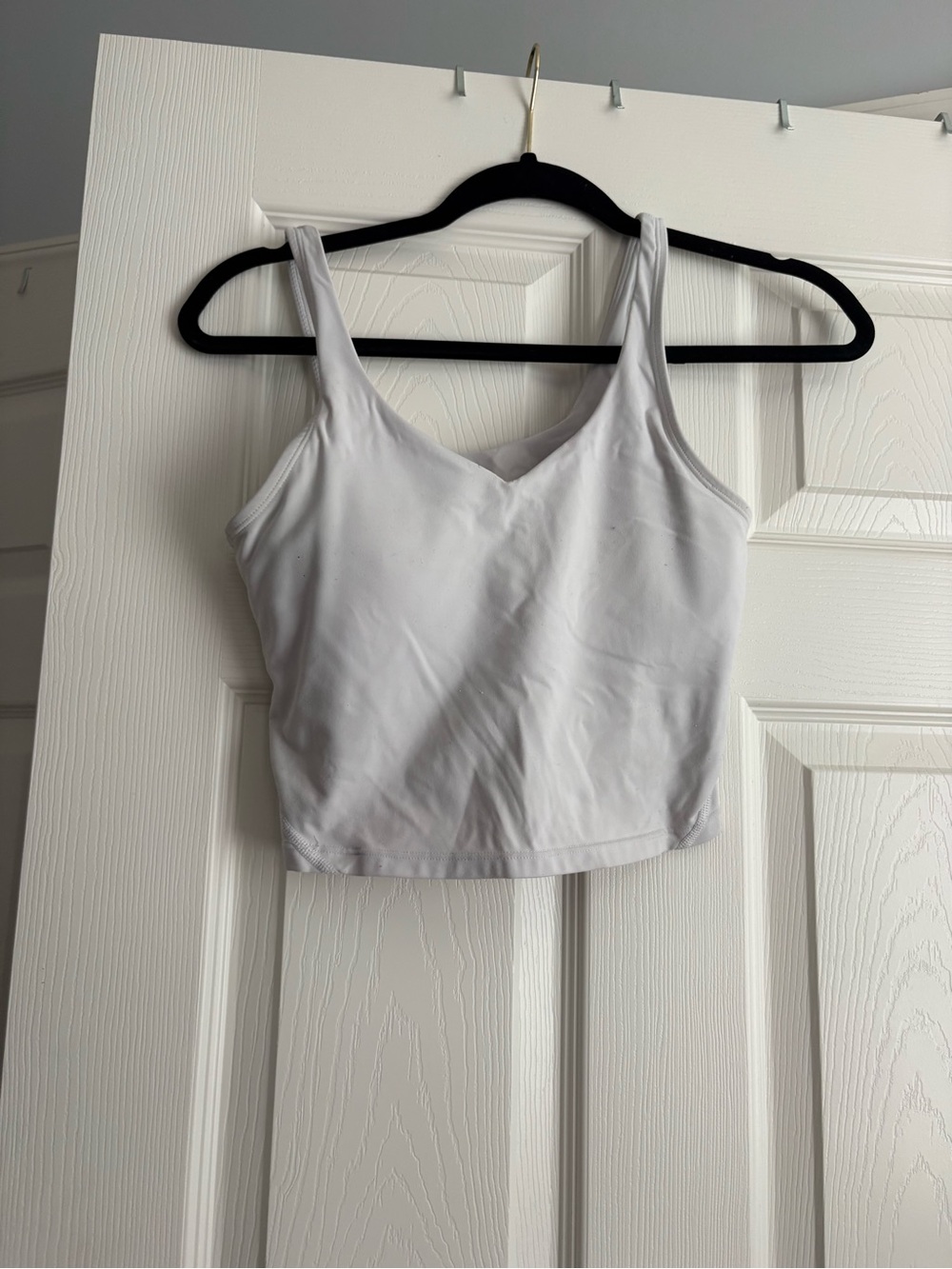 Women's V-Neck workout Tank Top - Padded